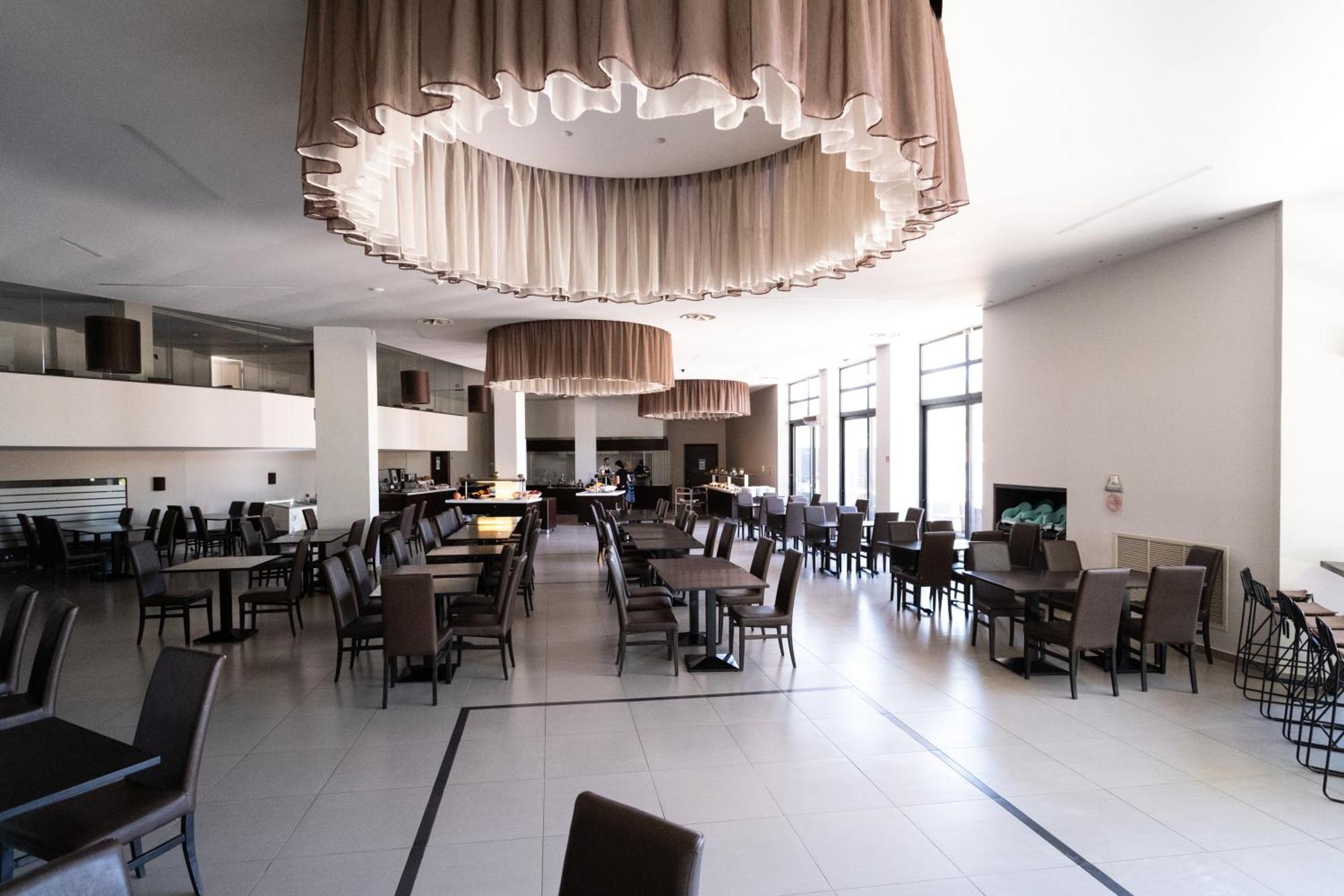 Long Beach Hotel&Resort Longos  Exterior foto