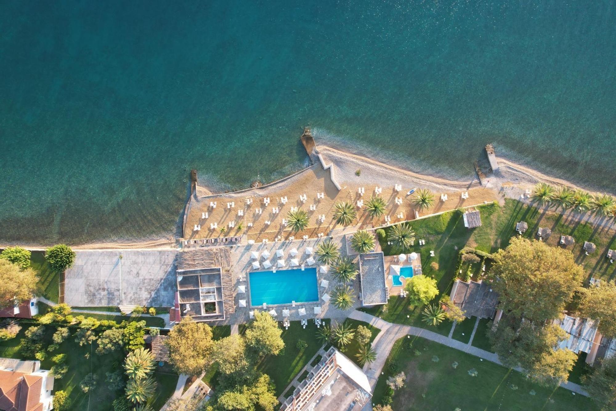 Long Beach Hotel&Resort Longos  Exterior foto