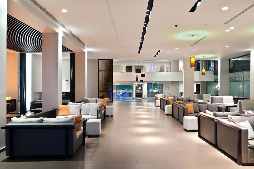 Long Beach Hotel&Resort Longos  Exterior foto